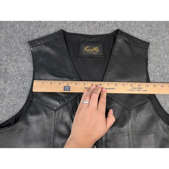 Scully Mens Black Leather Western Vest Star Buttons XL Pointed Yoke Biker Cowboy - Picture 3 of 7